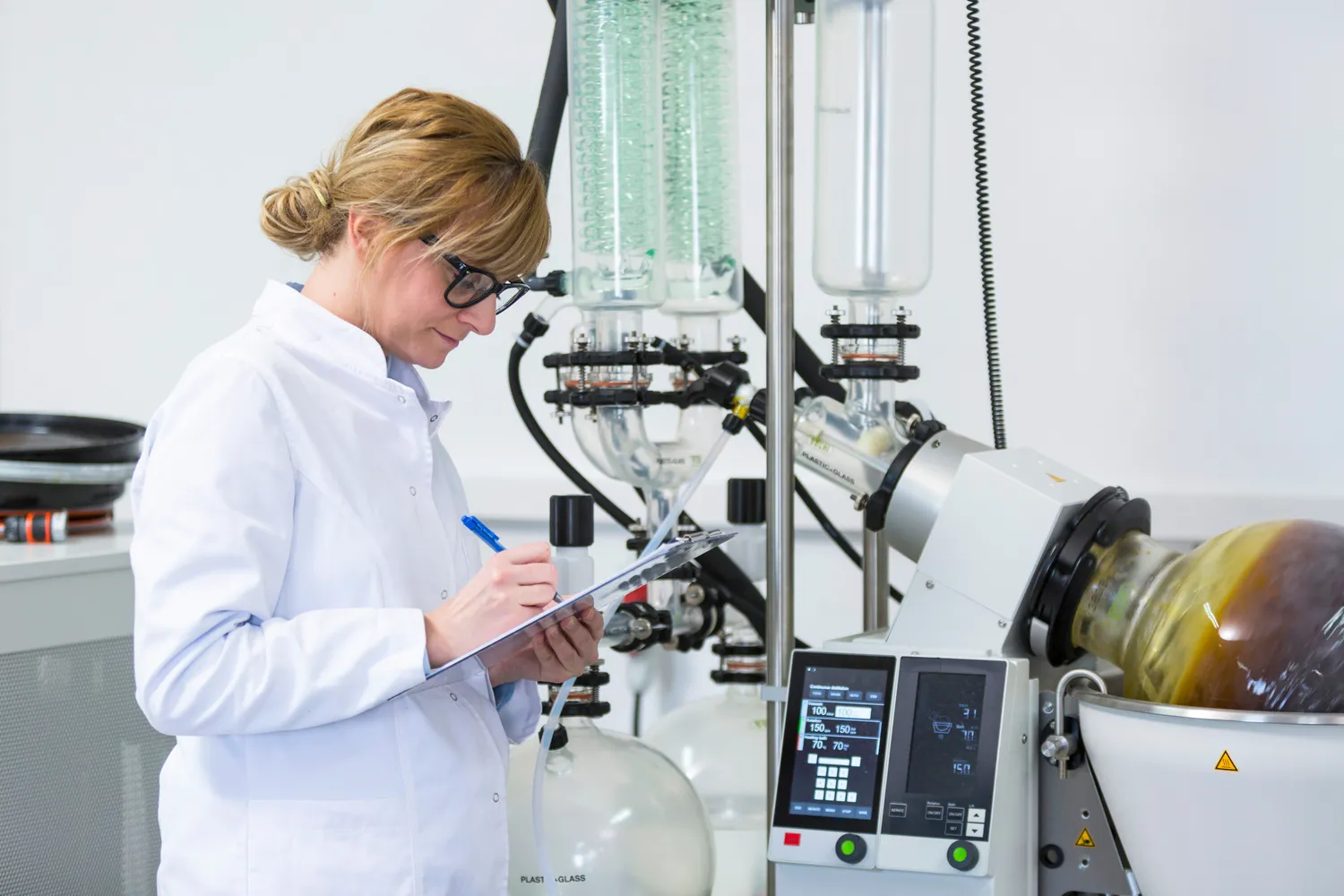 Co to przemysł zaawansowanych technologii?